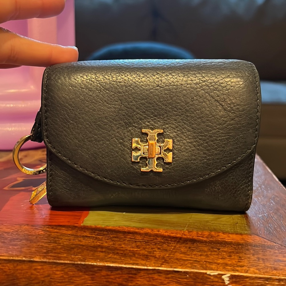 Tory Burch wallet
